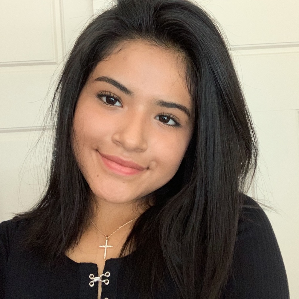 Meet your Posher, Ximena